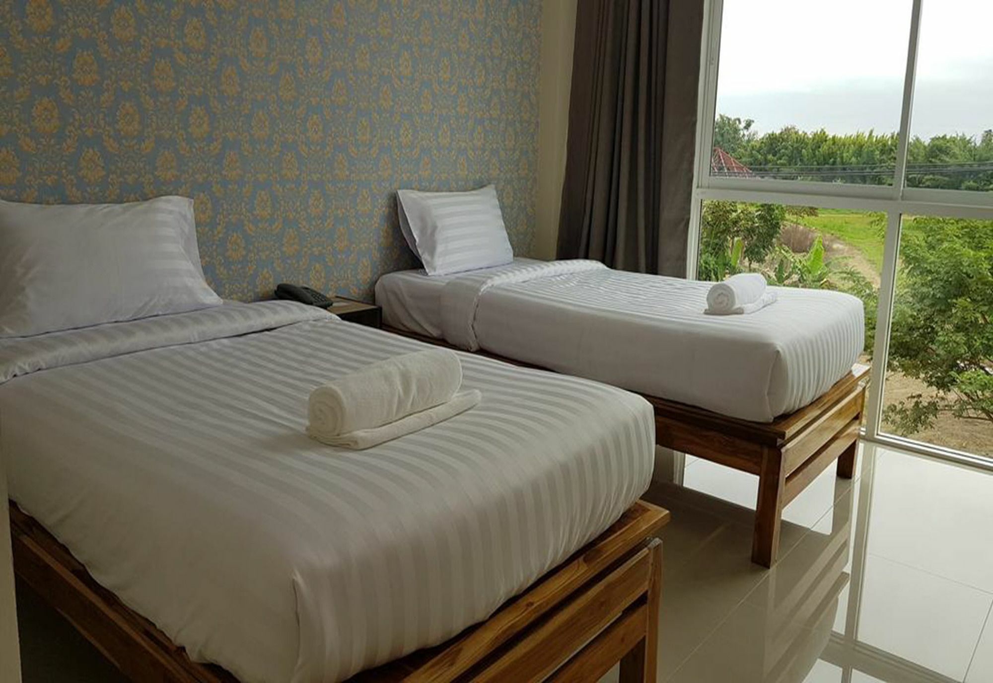 Km Hotel Chiang Mai Esterno foto