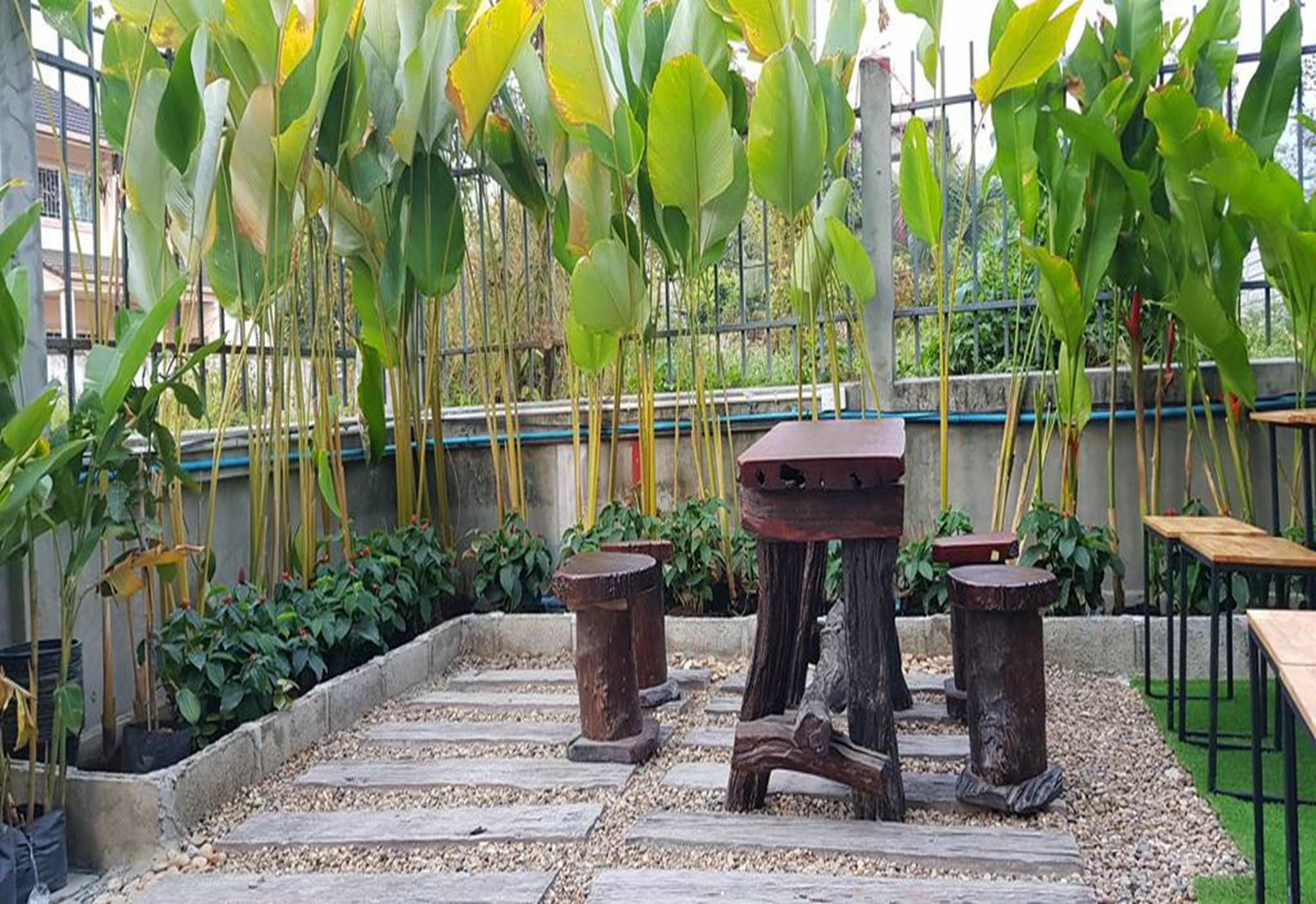 Km Hotel Chiang Mai Esterno foto