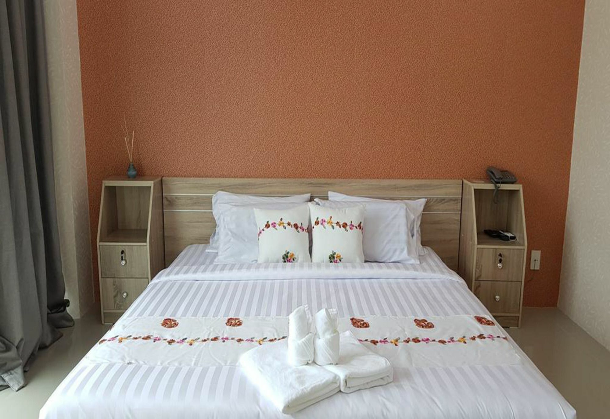 Km Hotel Chiang Mai Esterno foto